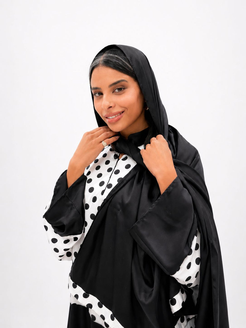 Ronaq (Polka dots)