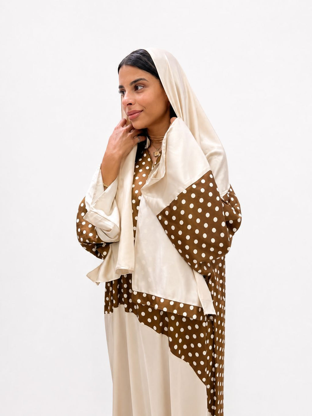 Ronaq (Polka dots)