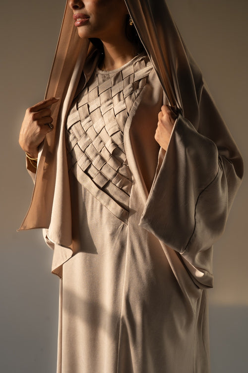 daree abaya Light beige